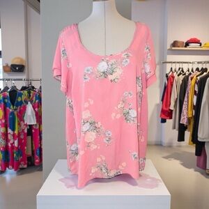 Torrid 2 Pink Floral Flutter Sleeve Georgette Blouse EUC